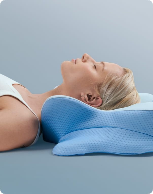 Back sleeper using the Derila Ergo pillow